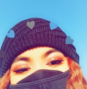 Meet your Posher, Dana